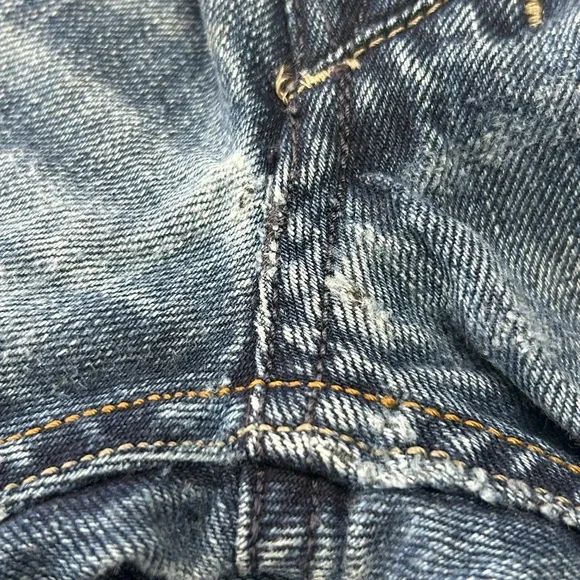 Diesel Larkee Y2K dark wash with distressing Size:32